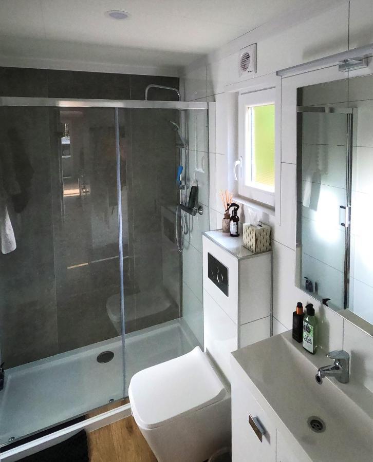 Luxe Chalet Leeuwenhart - Recreation Only Hoenderloo Zewnętrze zdjęcie